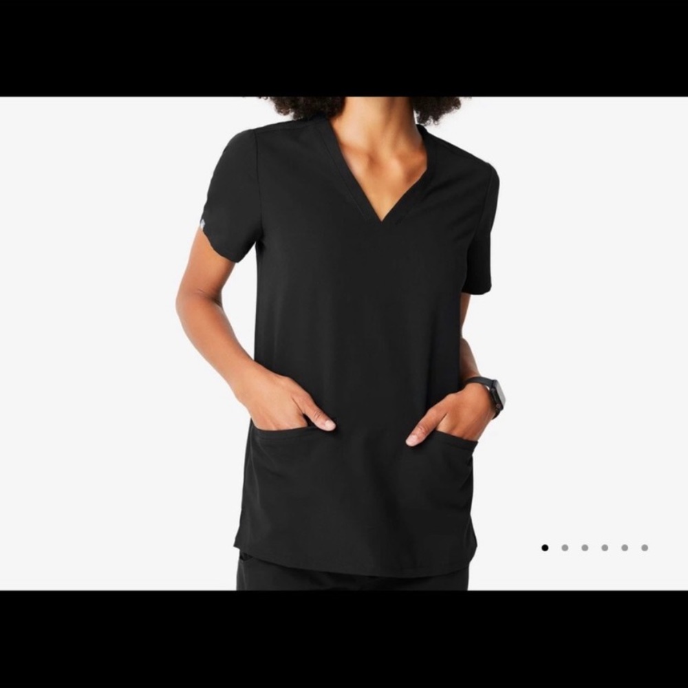 Figs 3 pocket scrub top XXS